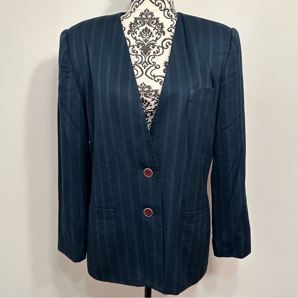 atrium collection women’s Blue striped lined pockets blazer jacket Size 14.